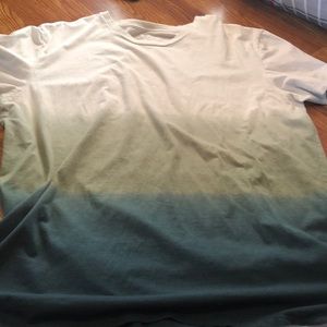 Men’s large core flex American Eagle tee ombré